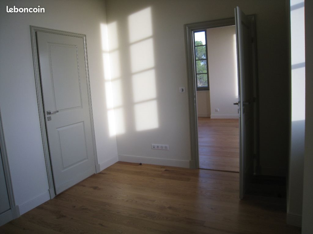 Appartement à louer, 47m², Nîmes
