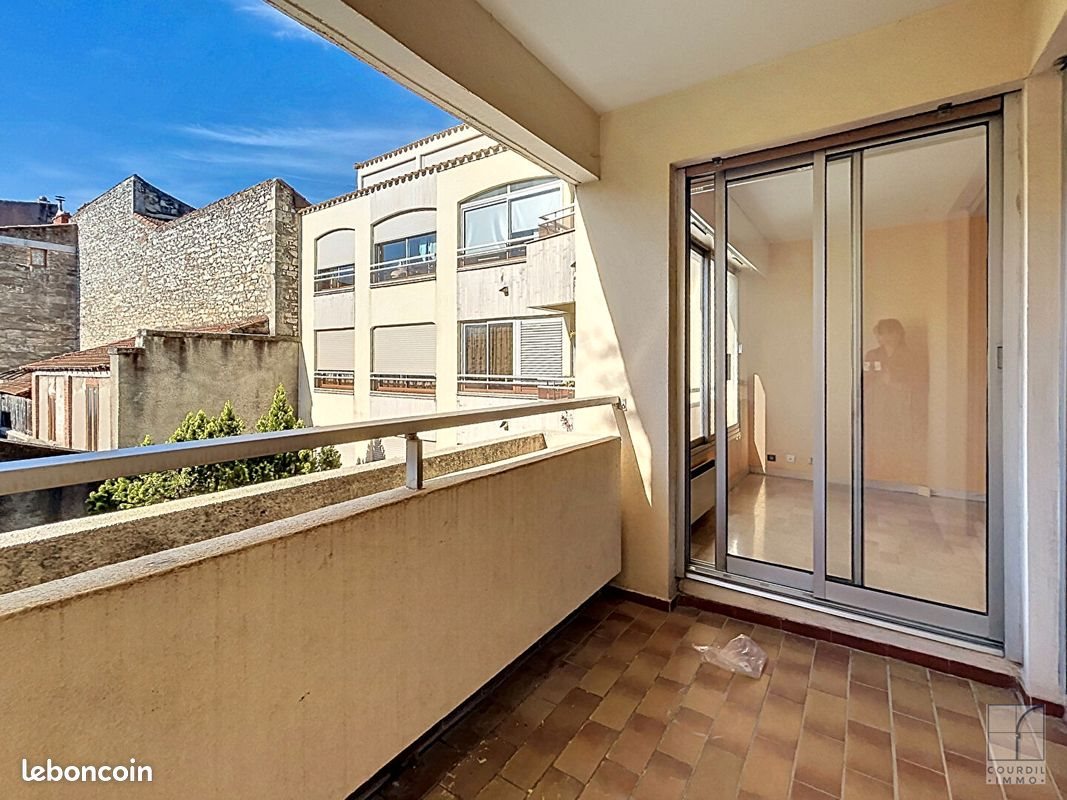 Appartement à vendre, 28m², Nîmes