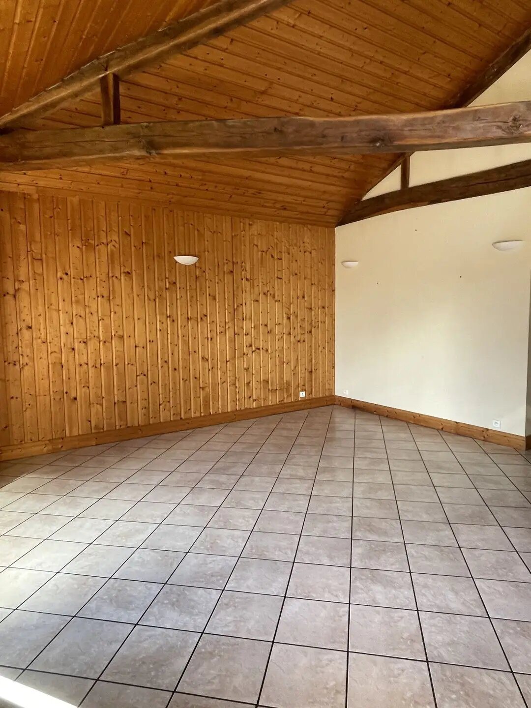 Appartement à louer, 104m², Attancourt