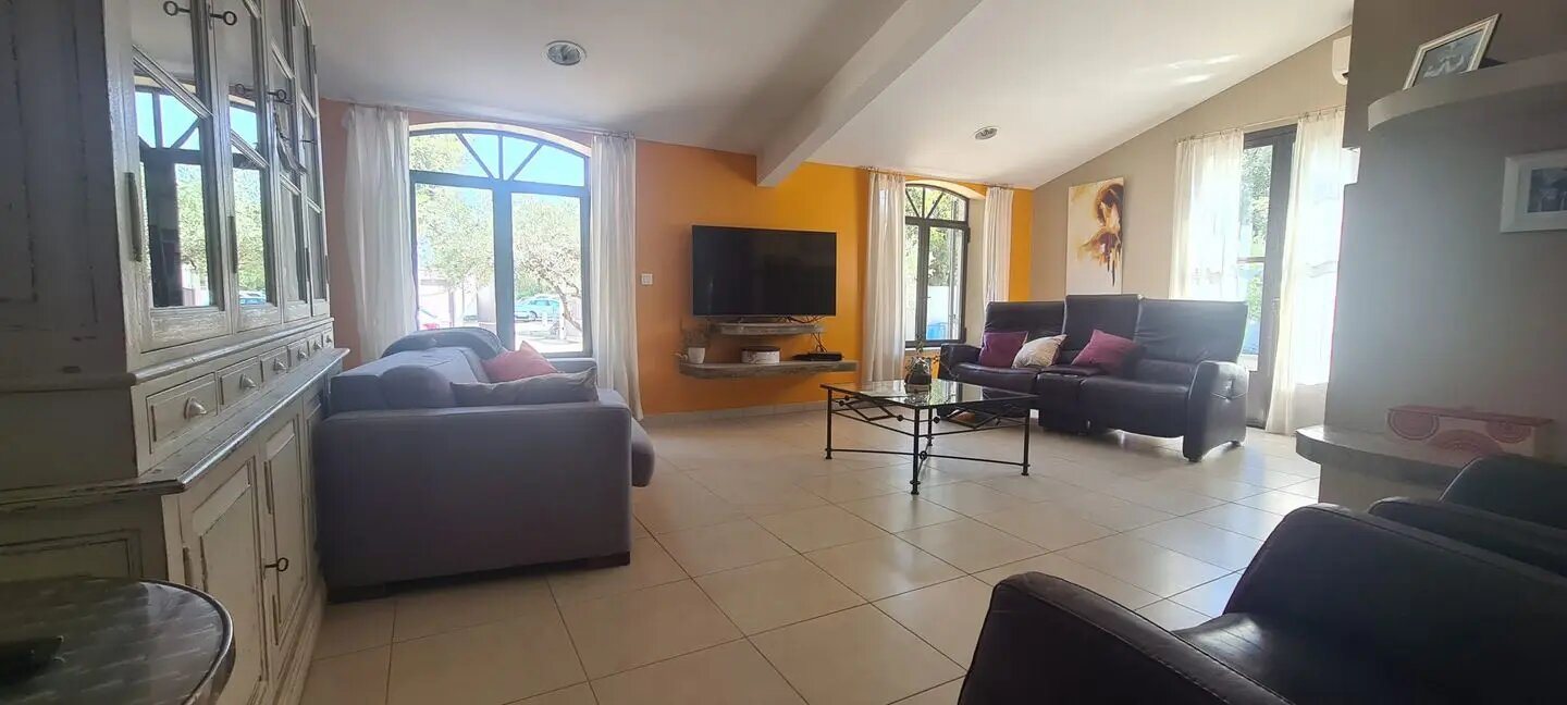Maison à vendre, 176m², Sorgues