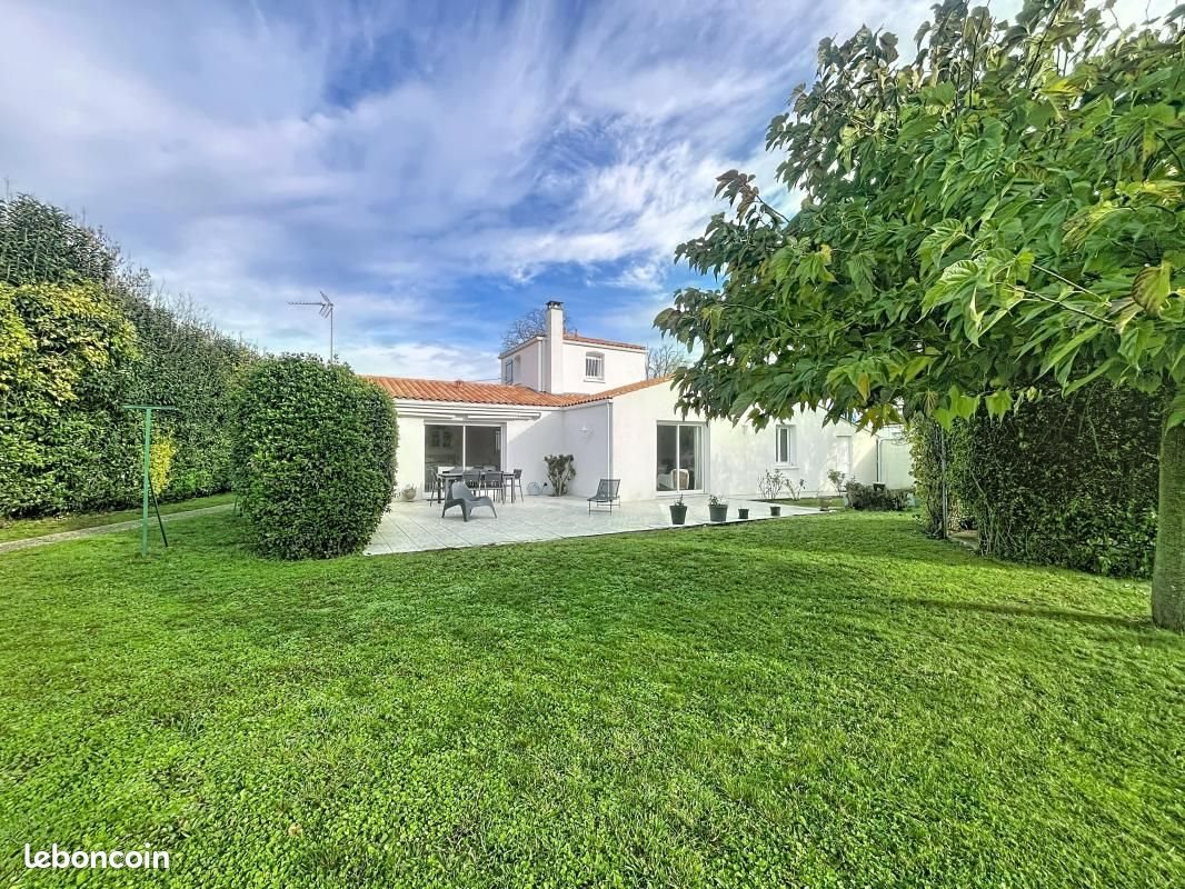 Maison à vendre, 125m², Salles-sur-Mer