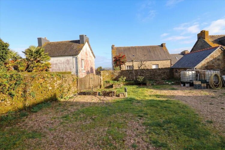 Maison à vendre, 116m², Poullaouen