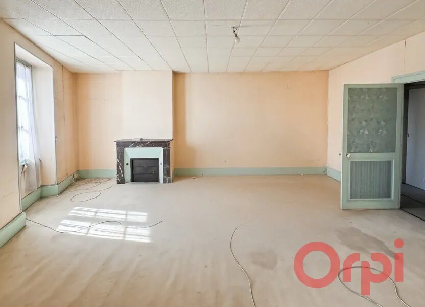 Maison à vendre, 71m², Saint-Amand-Montrond