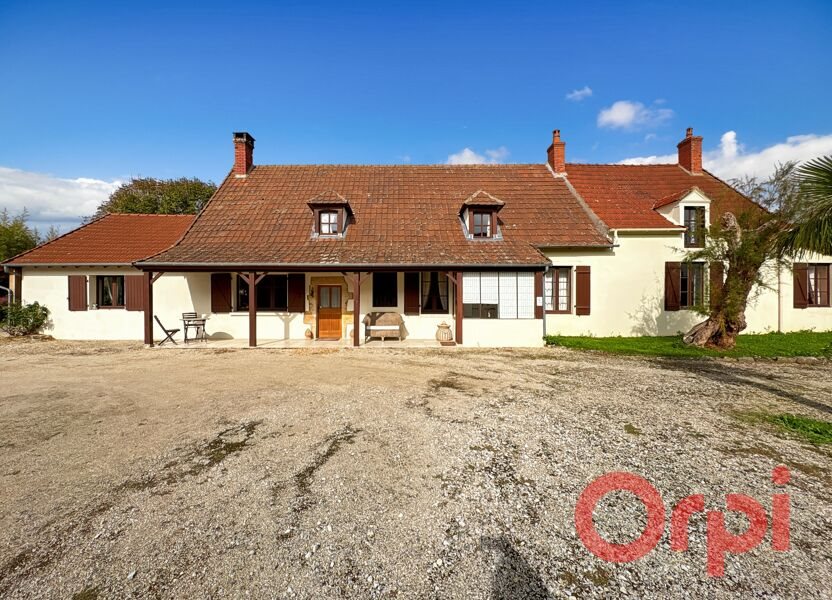 Maison à vendre, 240m², Neuilly-en-Dun