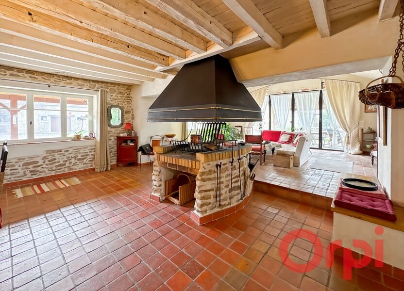 Maison à vendre, 240m², Neuilly-en-Dun