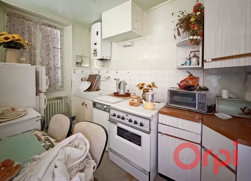 Maison à vendre, 77m², Saint-Amand-Montrond