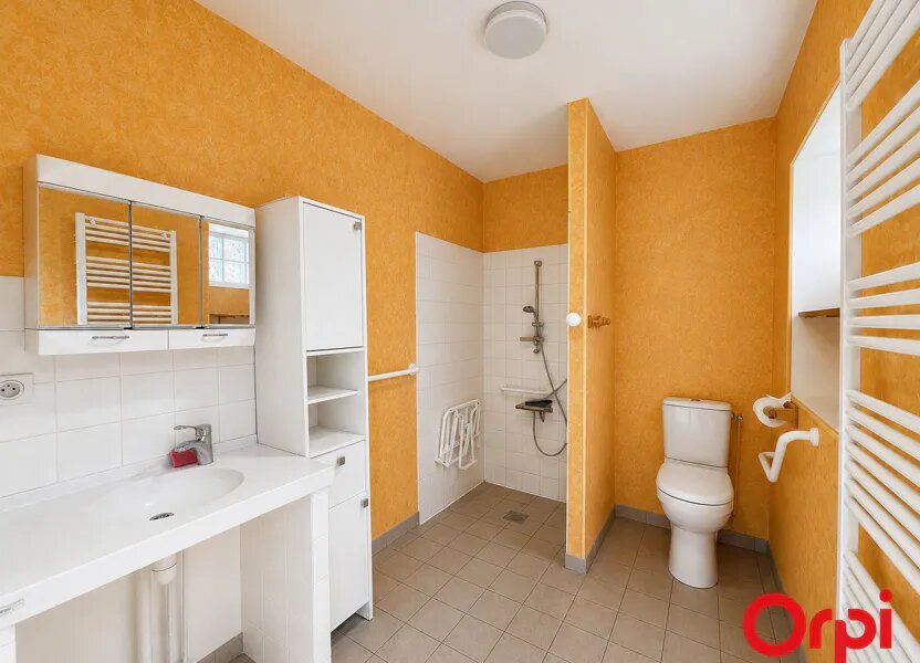 Maison à vendre, 105m², Saint-Amand-Montrond