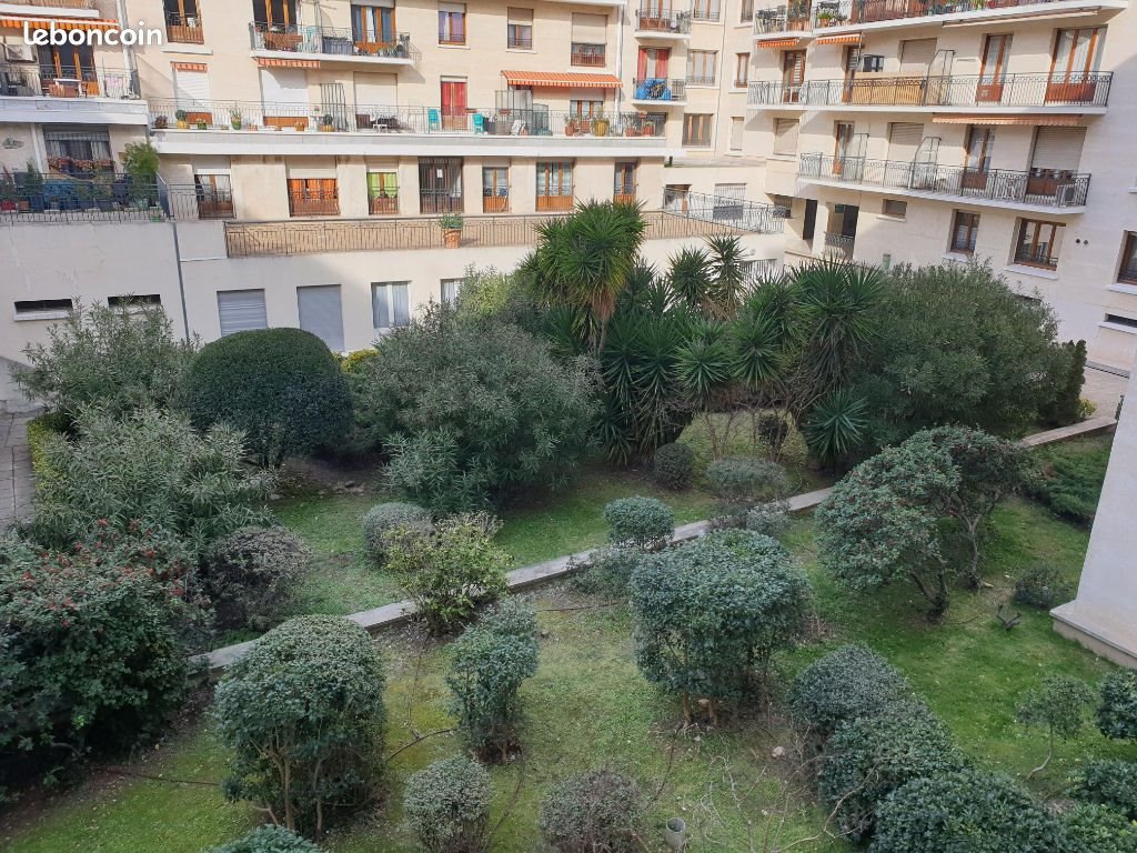 Appartement à louer, 56m², Nîmes