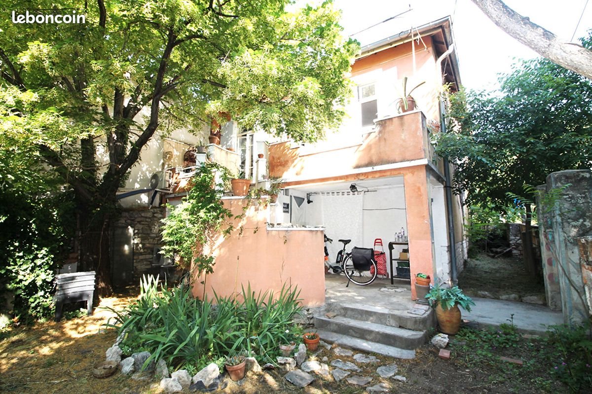 Maison à vendre, 90m², Nîmes