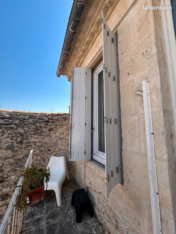 Appartement à louer, 29m², Nîmes