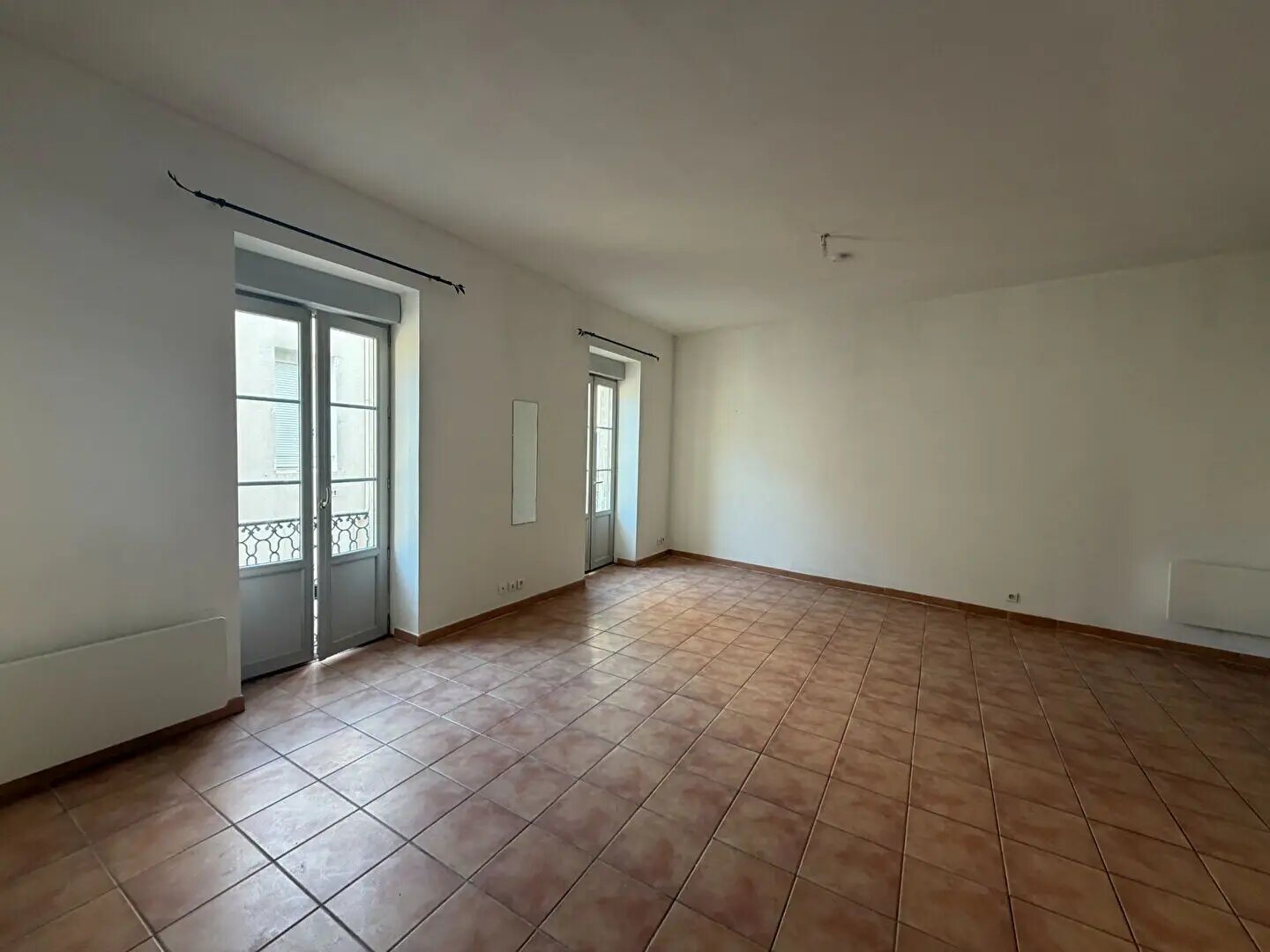 Appartement à louer, 53m², Nîmes