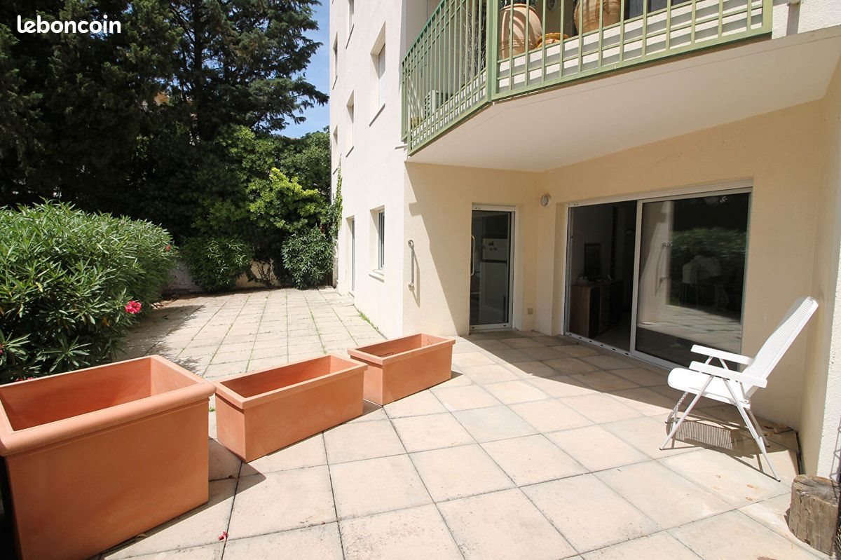 Appartement à louer, 83m², Nîmes