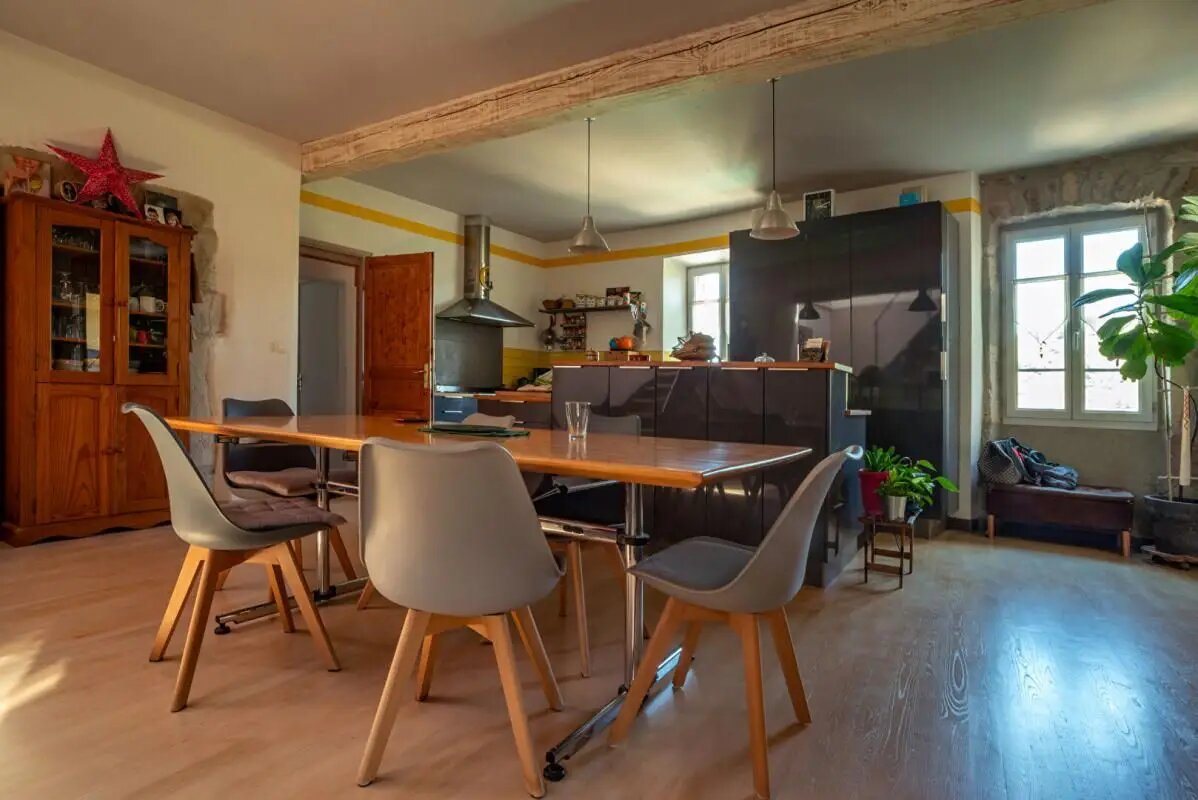 Maison à vendre, 205m², Aubenas