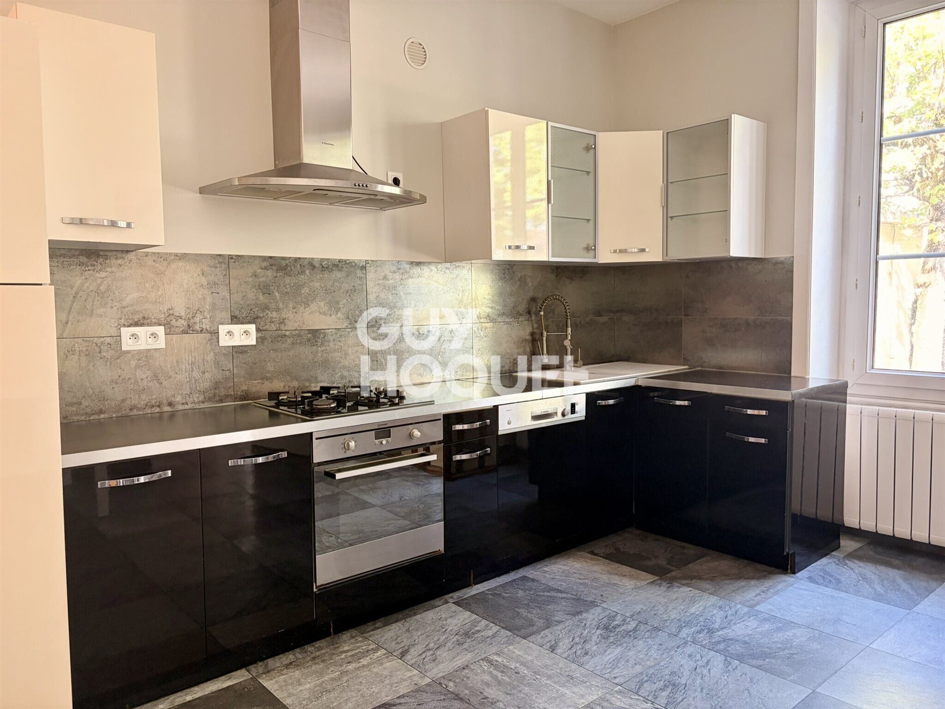 Maison à louer, 122m², Décines-Charpieu