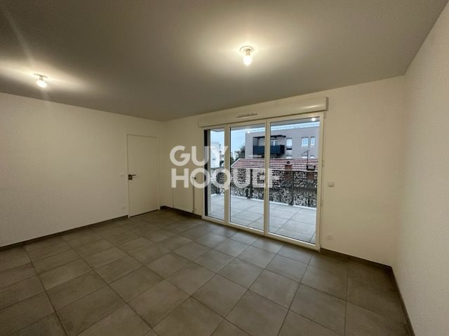 Appartement à louer, 43m², Décines-Charpieu