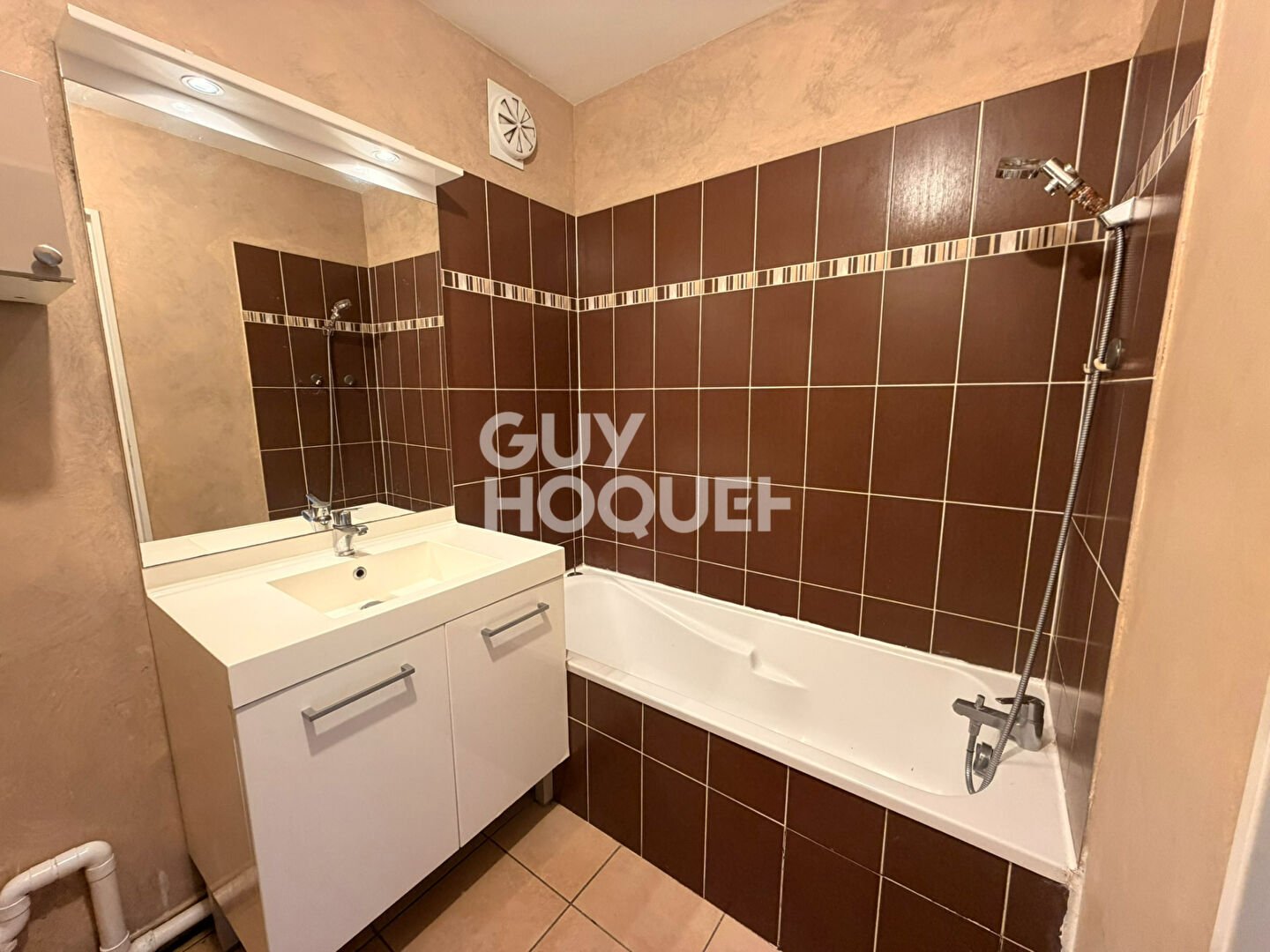 Appartement à louer, 54m², Vaulx-en-Velin