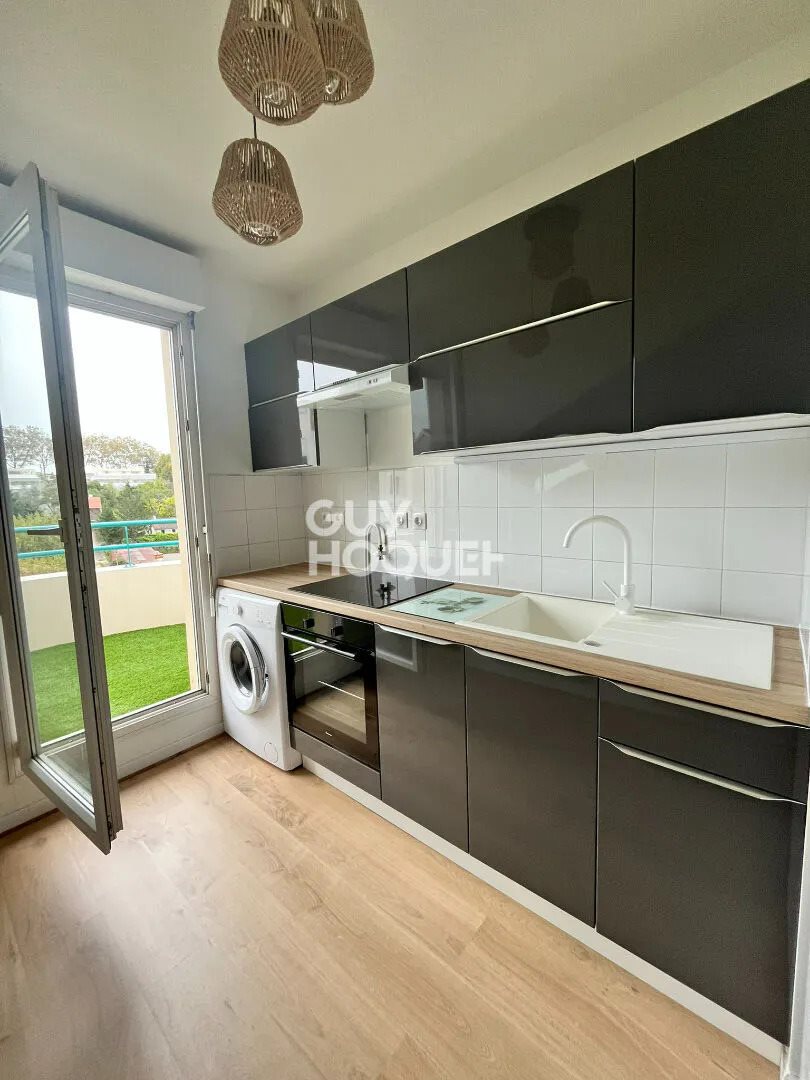 Appartement à louer, 42m², Décines-Charpieu