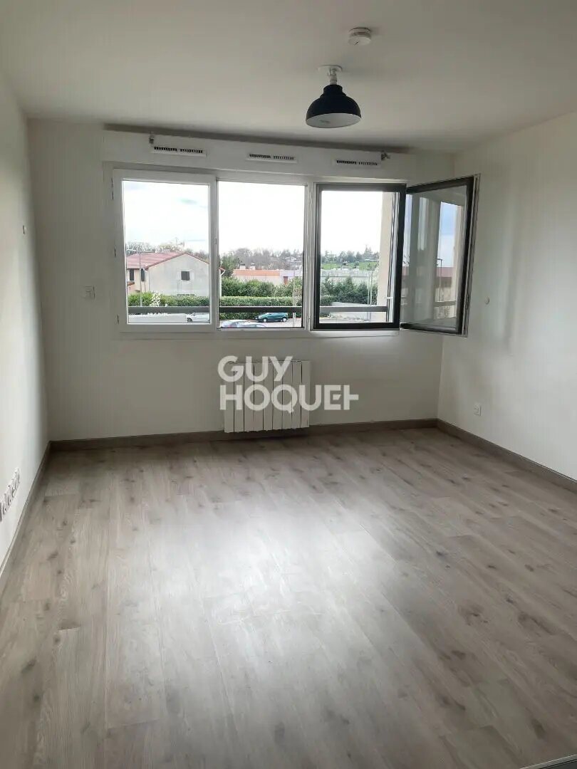 Appartement à louer, 23m², Meyzieu