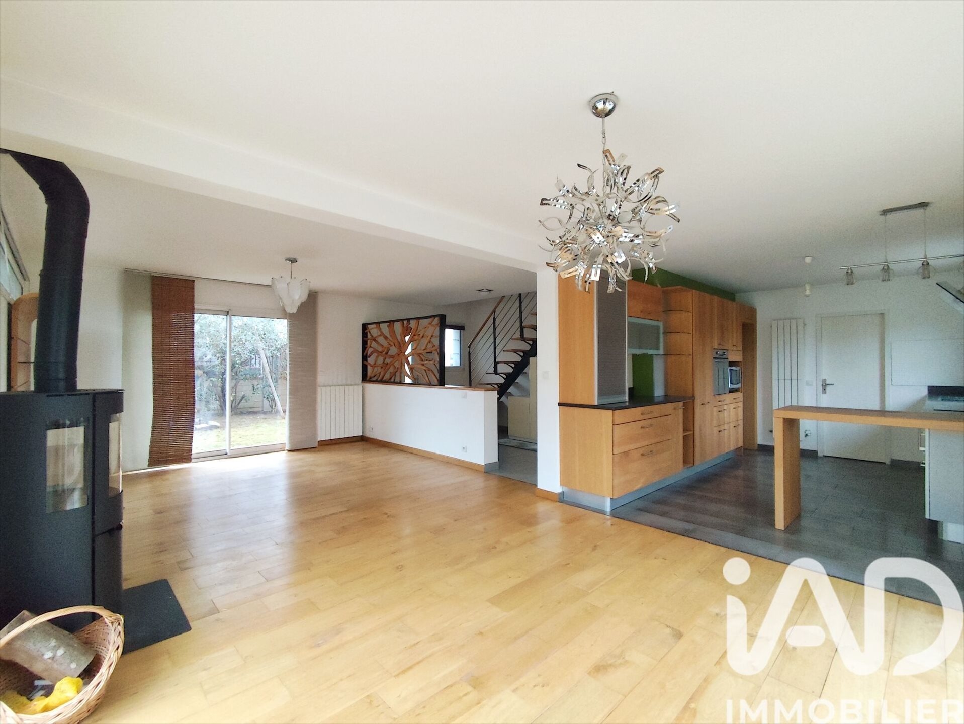 Maison à vendre, 189m², La Ville-du-Bois