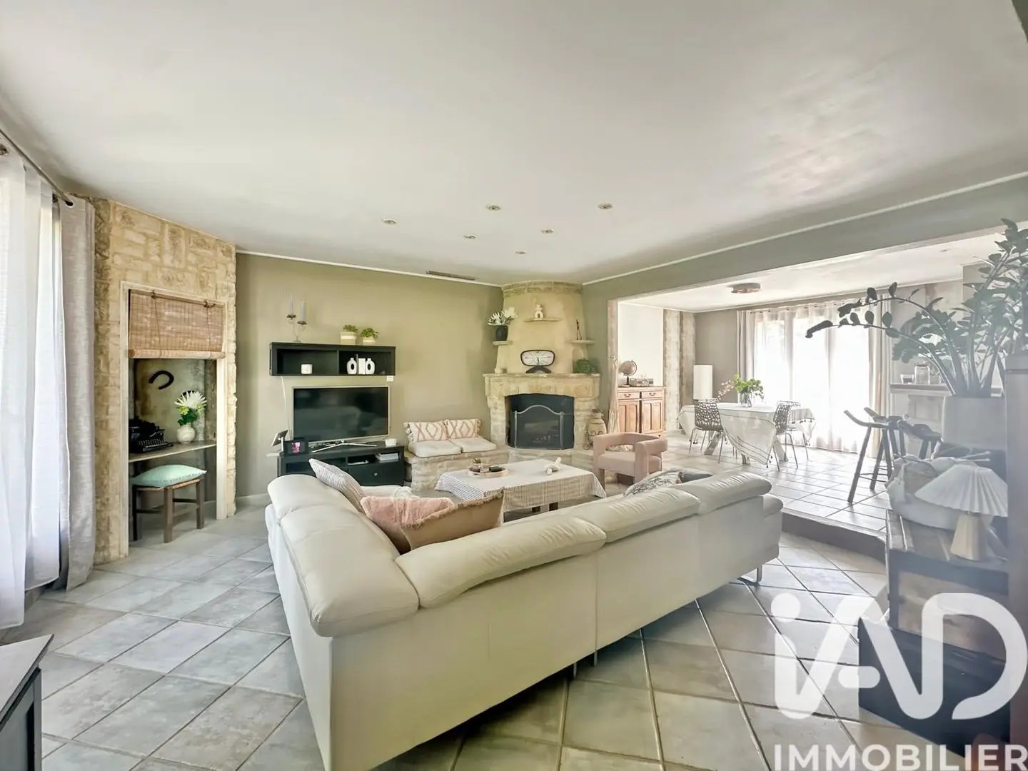 Maison à vendre, 163m², La Ville-du-Bois