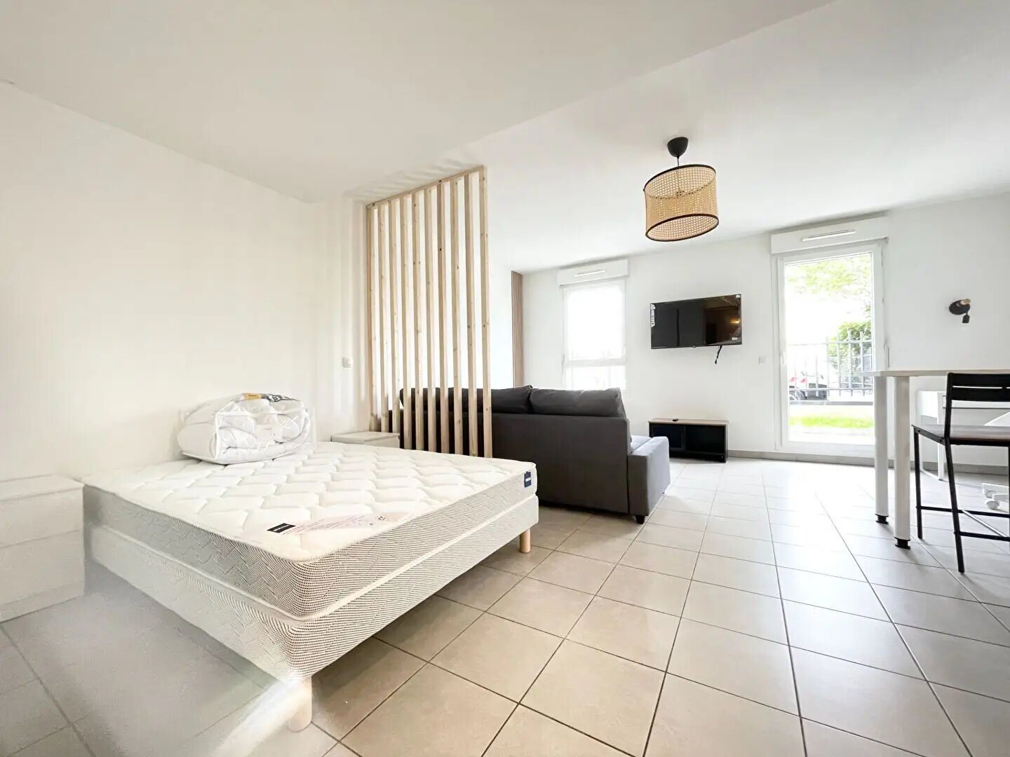 Appartement à louer, 34m², Vénissieux
