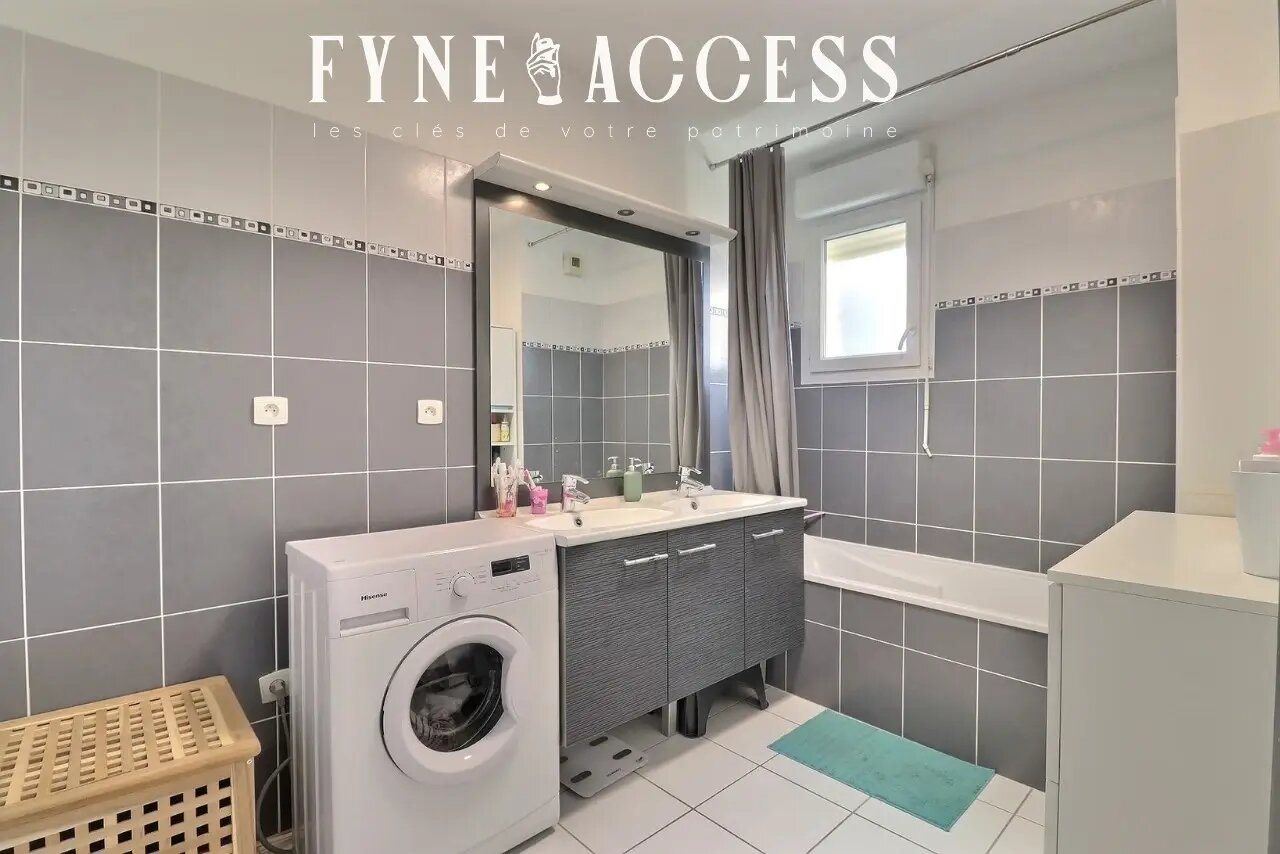Appartement à vendre, 80m², Vénissieux