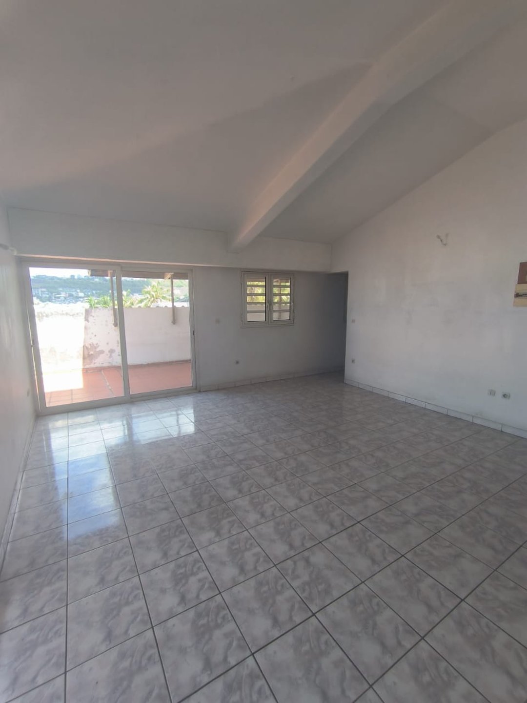 Appartement à vendre, 100m², Fort-de-France