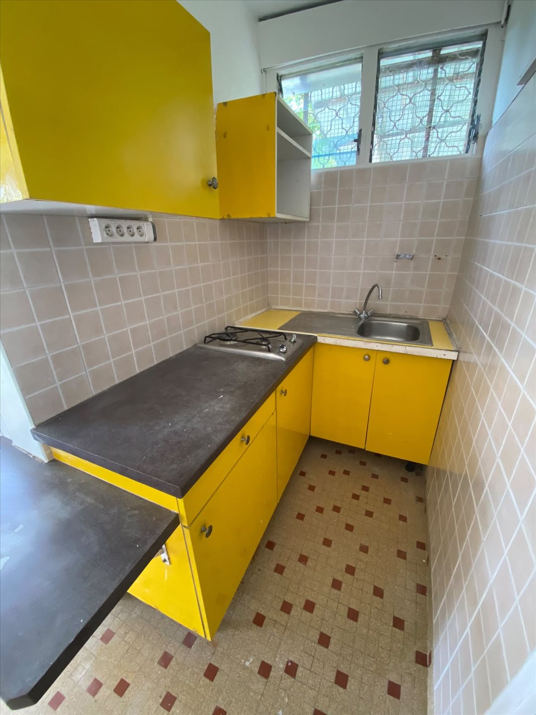 Appartement à louer, 23m², Fort-de-France