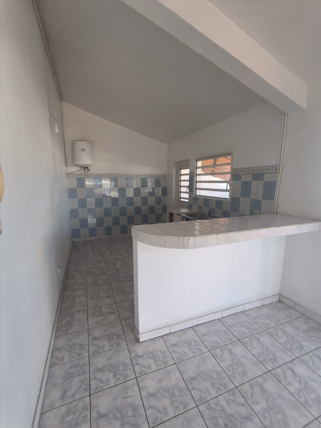 Appartement à louer, 51m², Fort-de-France