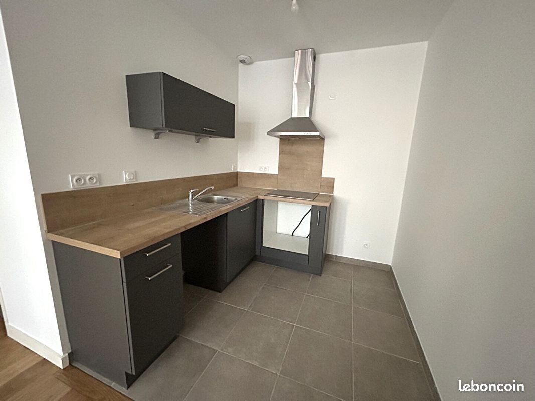 Appartement à louer, 37m², Troyes