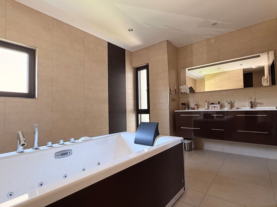 Maison à vendre, 286m², Thionville