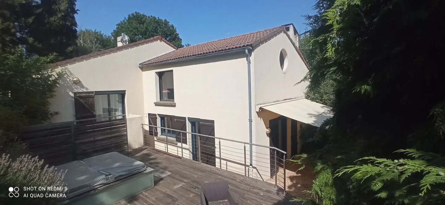 Maison à vendre, 181m², Orcines