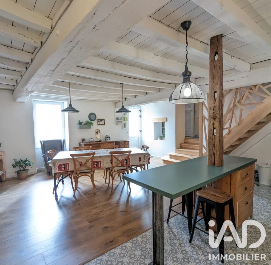 Maison à vendre, 262m², Saintes