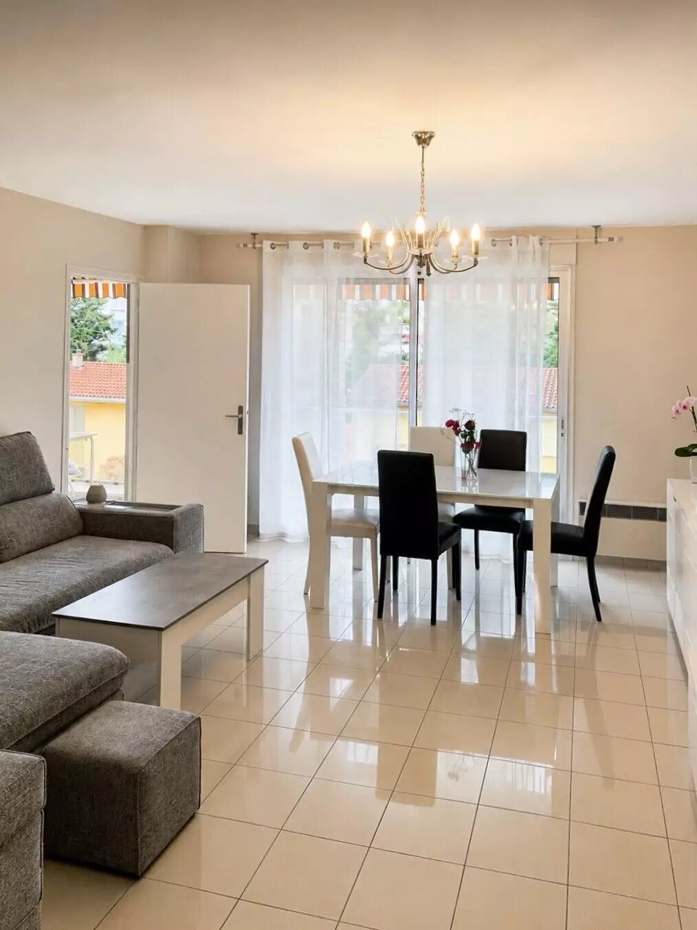 Appartement à vendre, 80m², Champagne-au-Mont-d'Or