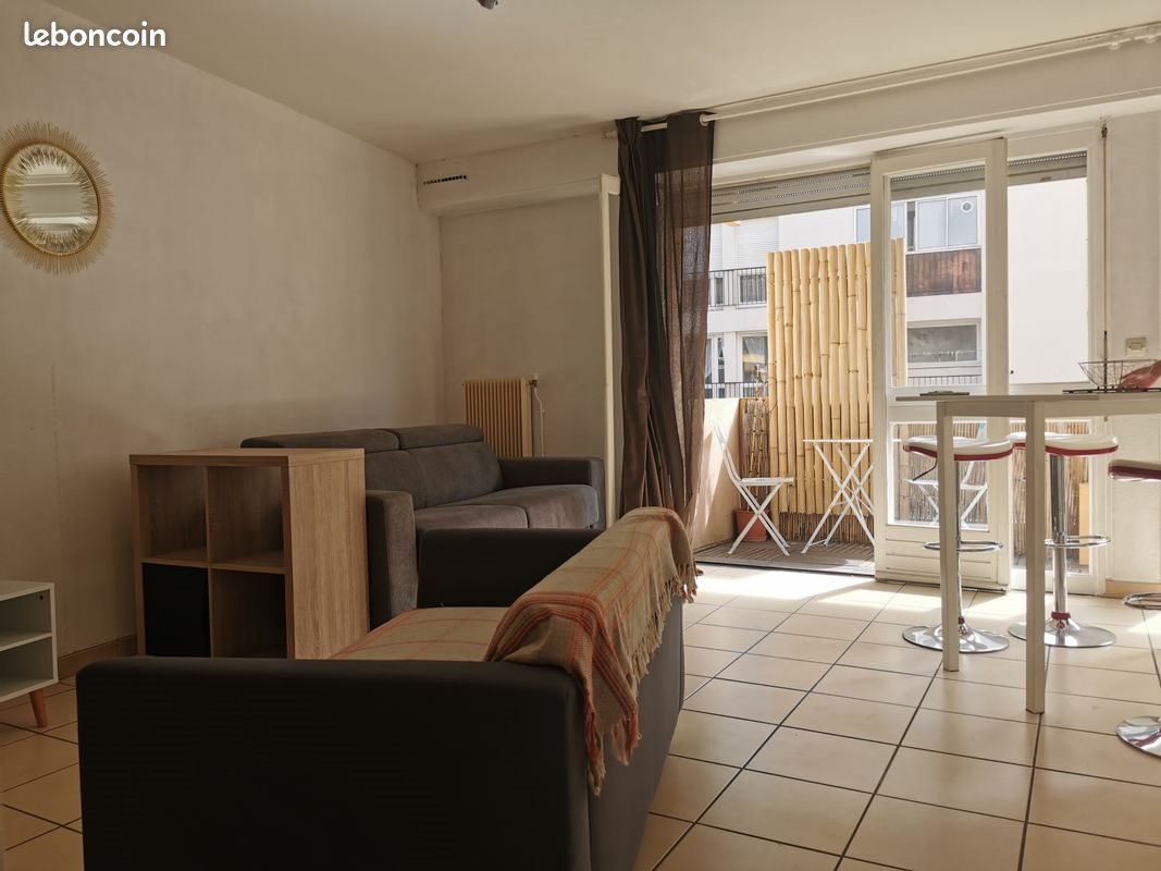 Appartement à louer, 39m², Pau
