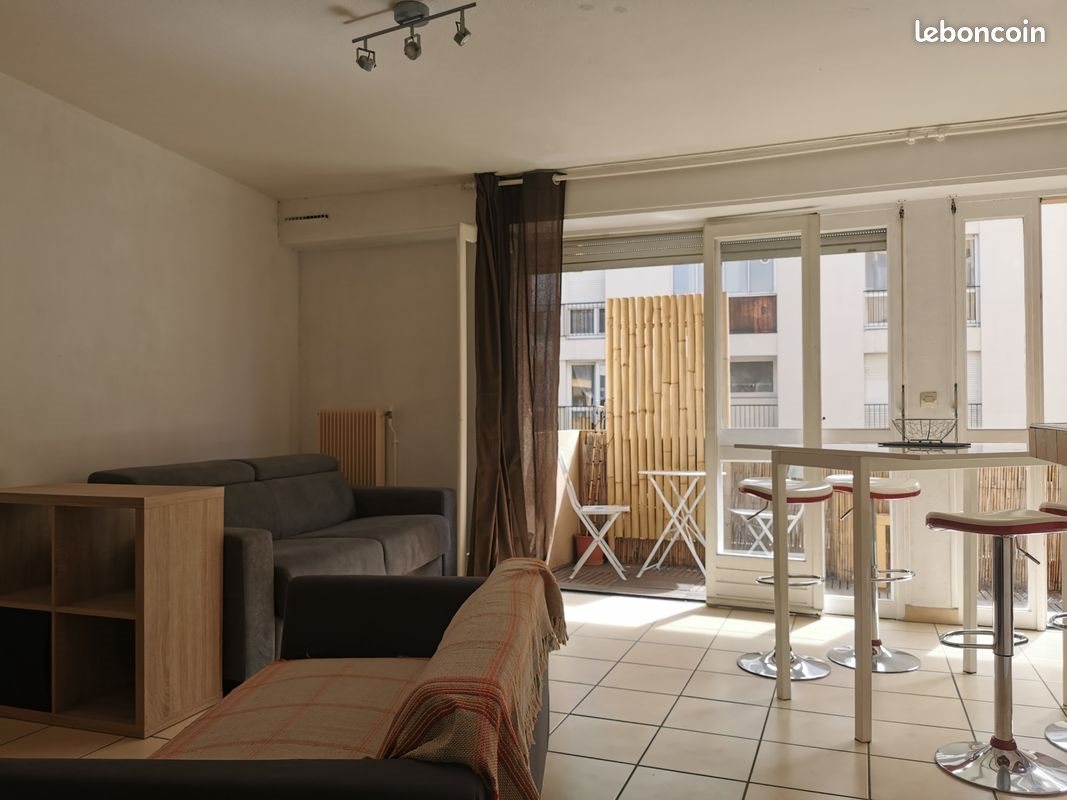 Appartement à louer, 39m², Pau