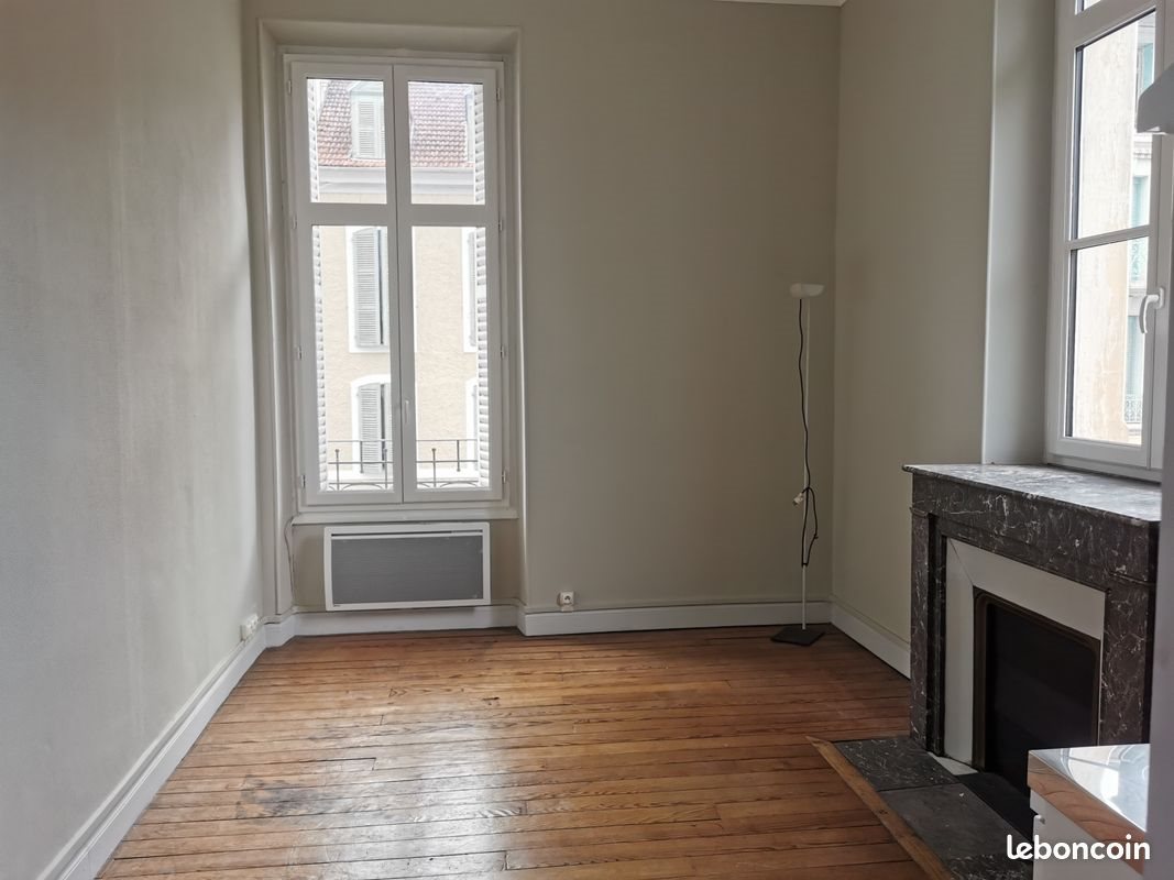 Appartement à louer, 18m², Pau