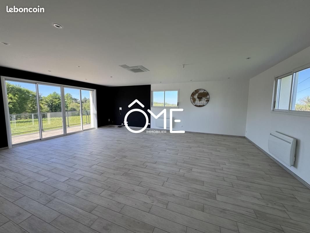 Maison à vendre, 230m², Sainte-Féréole