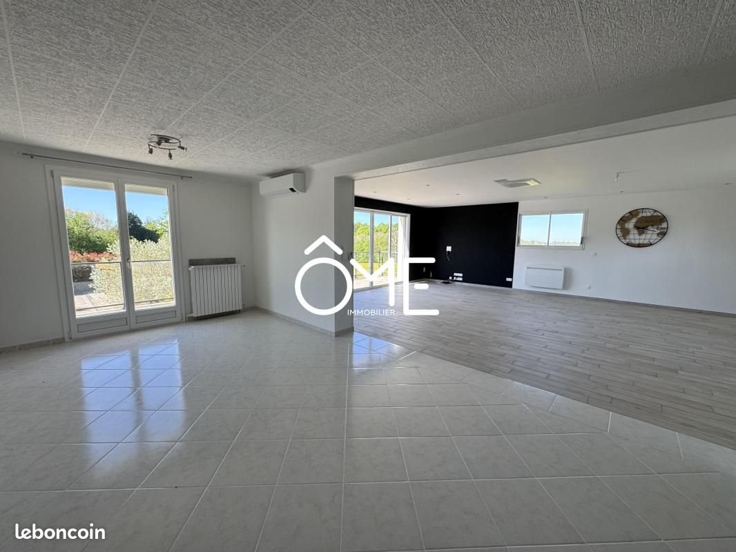 Maison à vendre, 230m², Sainte-Féréole