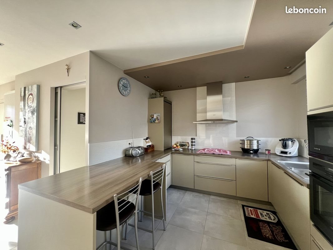 Maison à vendre, 102m², La Bruffière