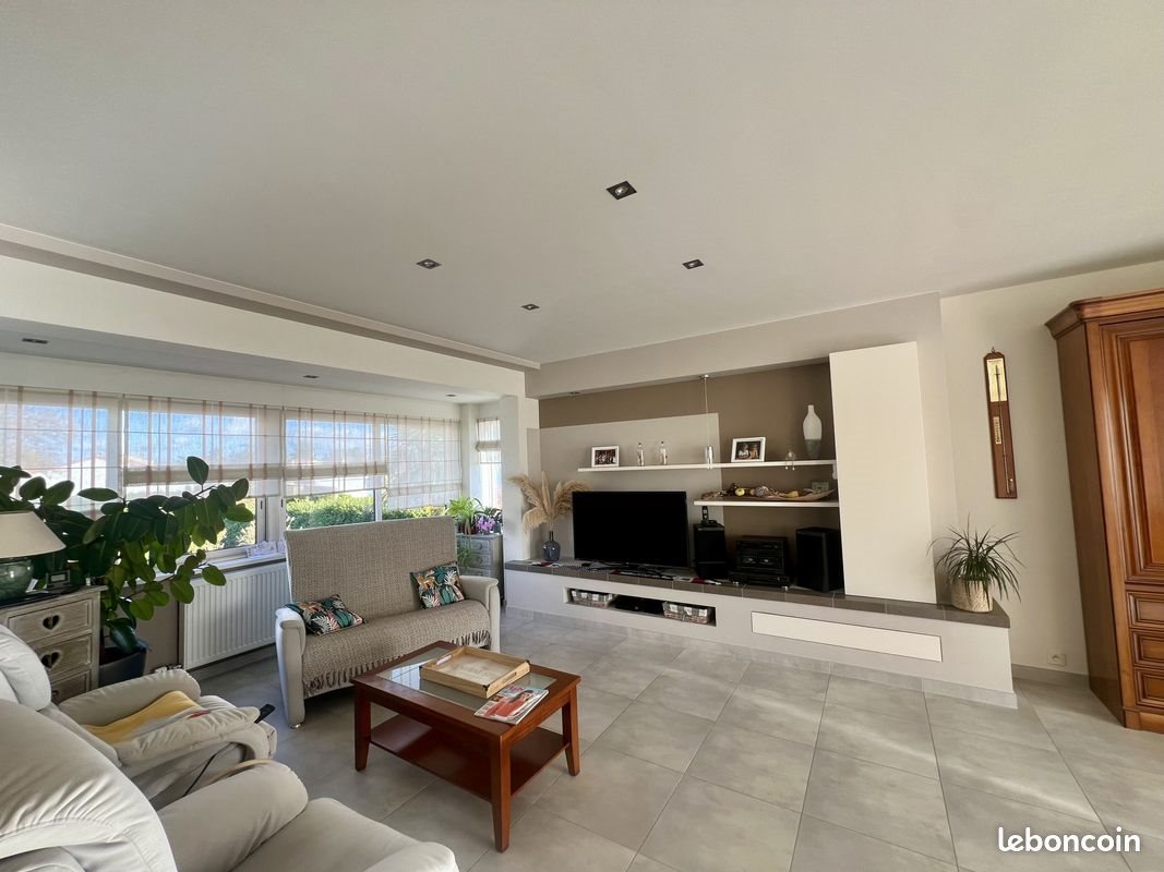 Maison à vendre, 102m², La Bruffière