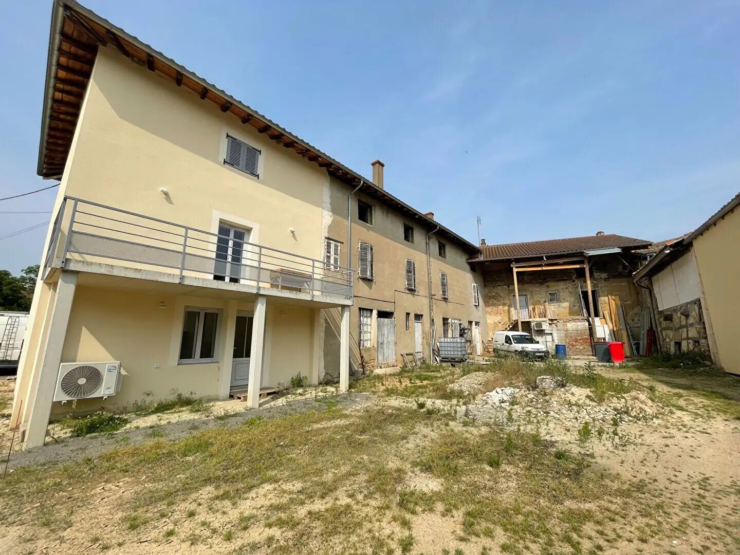 Appartement à vendre, 595m², Pont-de-Veyle