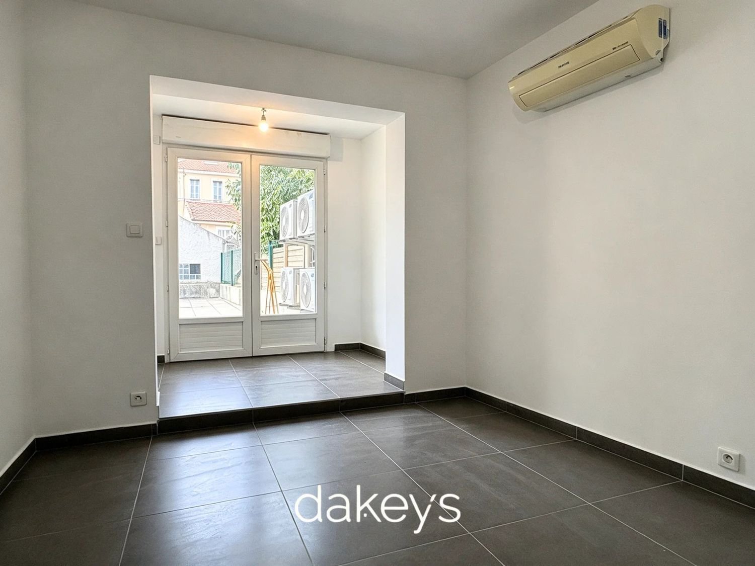 Appartement à louer, 88m², Marseille 4ème