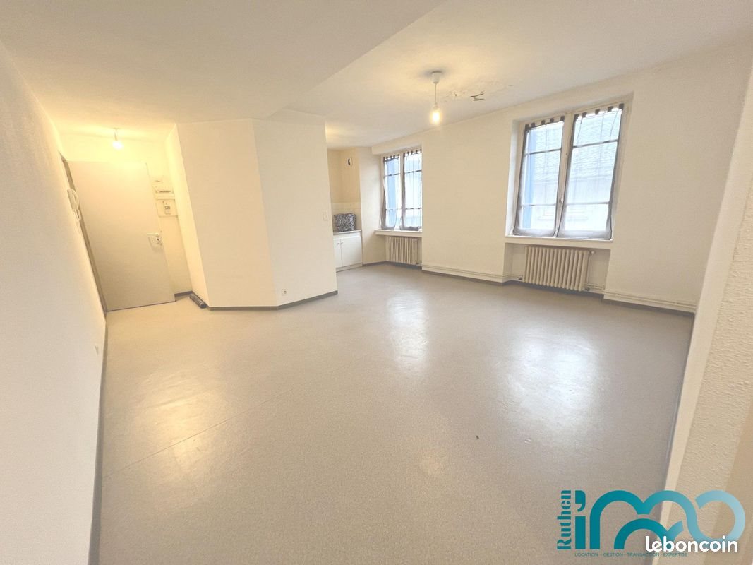 Appartement à louer, 44m², Réquista