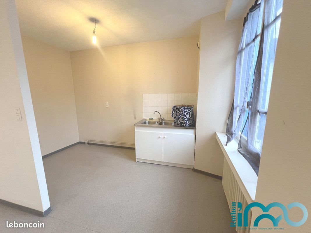 Appartement à louer, 44m², Réquista