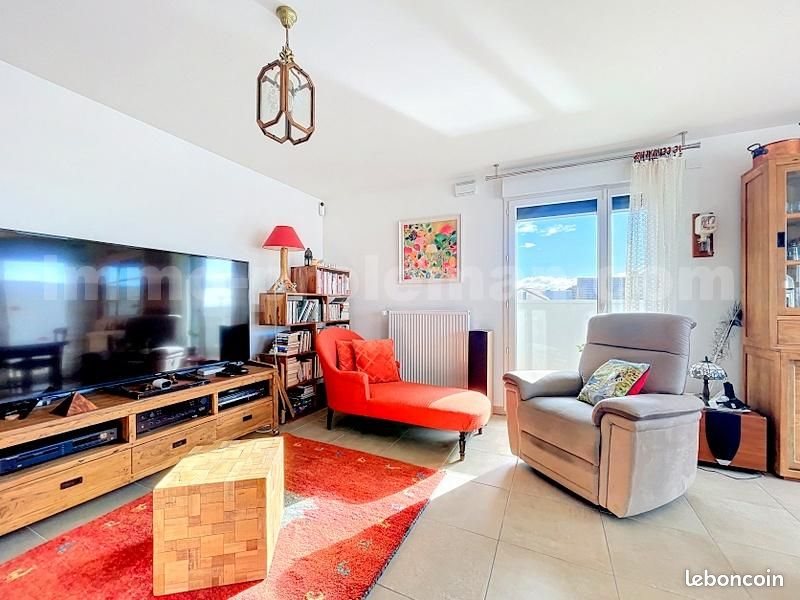 Appartement à vendre, 92m², Ville-la-Grand