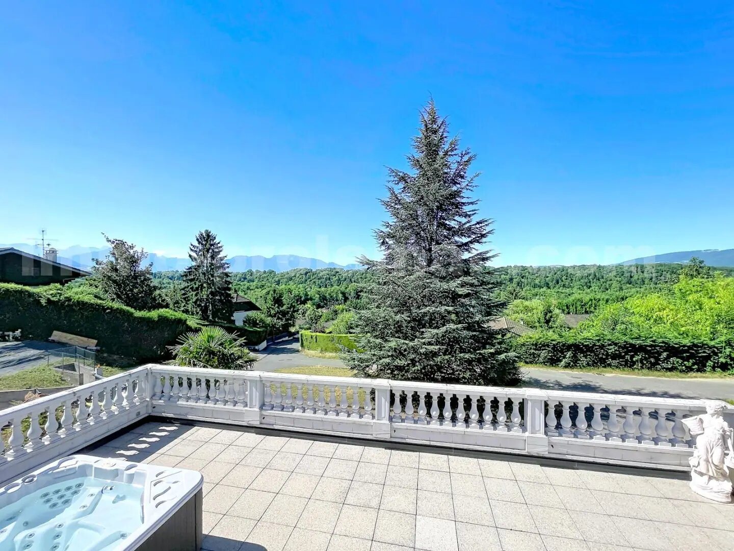 Maison à vendre, 216m², Cranves-Sales