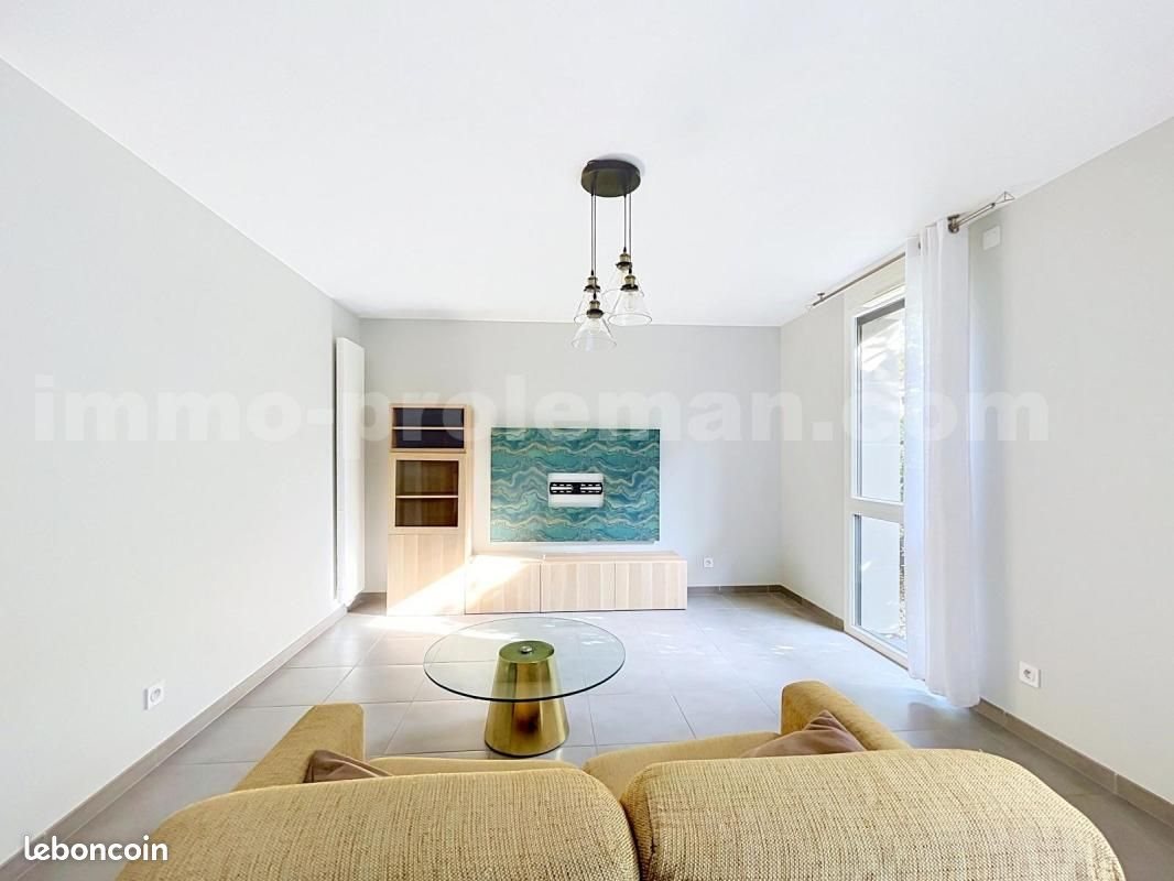 Appartement à louer, 70m², Vétraz-Monthoux