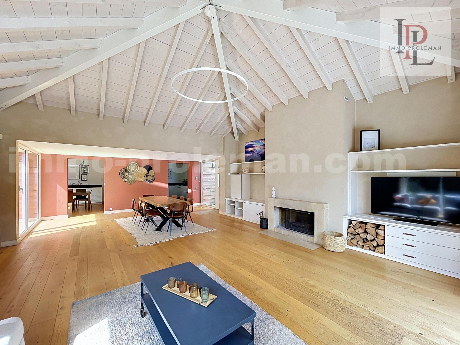 Maison à louer, 195m², Vétraz-Monthoux
