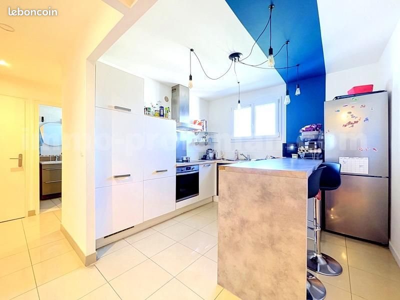 Appartement à vendre, 76m², Annemasse